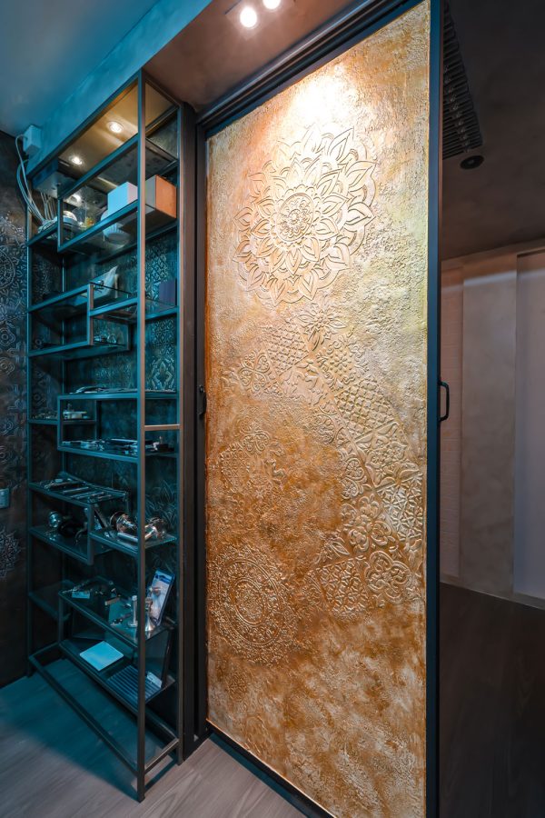 Door & Frame (per door)